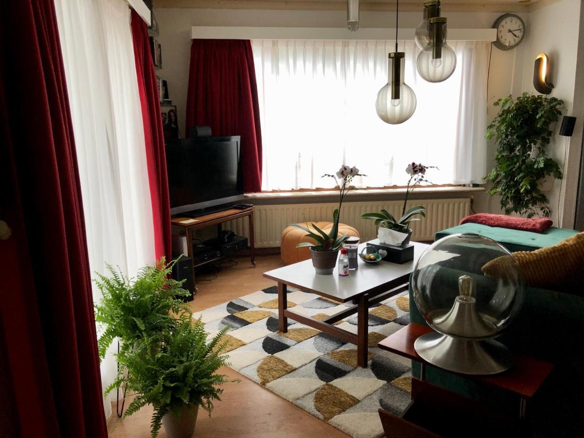 Retro Relax Resort Midden In Het Bos Op De Veluwe In 푸텐 외부 사진
