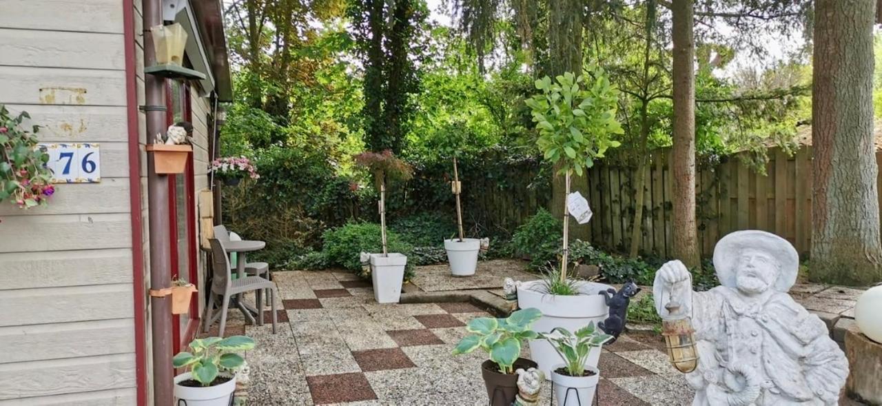 Retro Relax Resort Midden In Het Bos Op De Veluwe In 푸텐 외부 사진